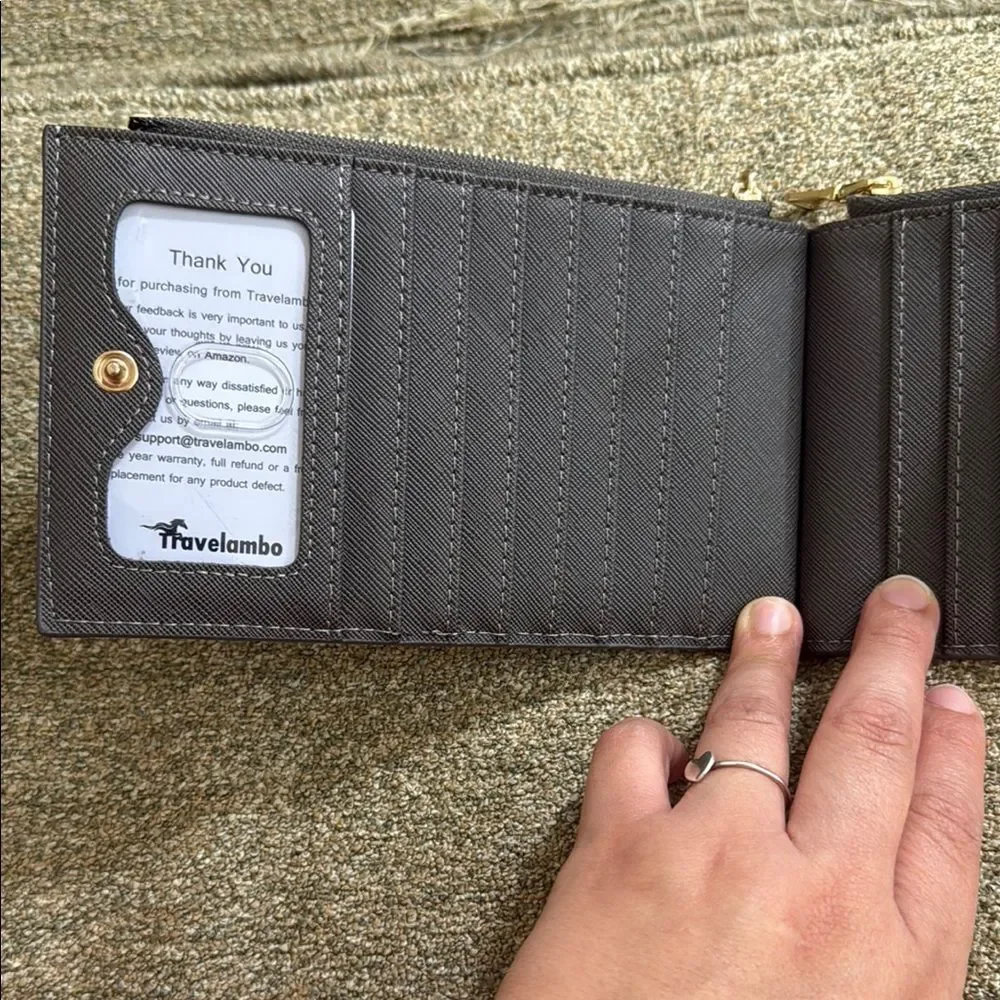 Travelambo Womens Walllet RFID Blocking Bifold Multi Card Case Wallet with Zi...